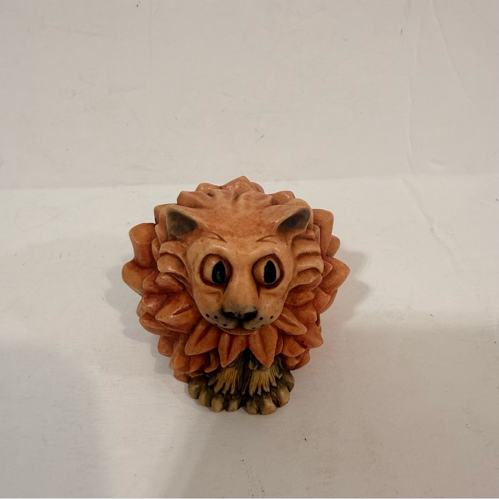 Pot Belly’s Harmony Kingdom Mouse Inside “Julia” Cat Figurine Old Trinket Box